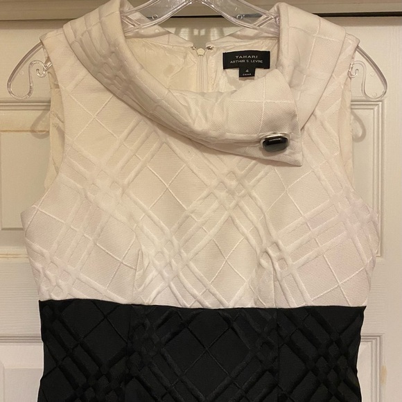 Tahari Women’s Sleeveless Dress. Colors black & white. Size 4 - Picture 2 of 9